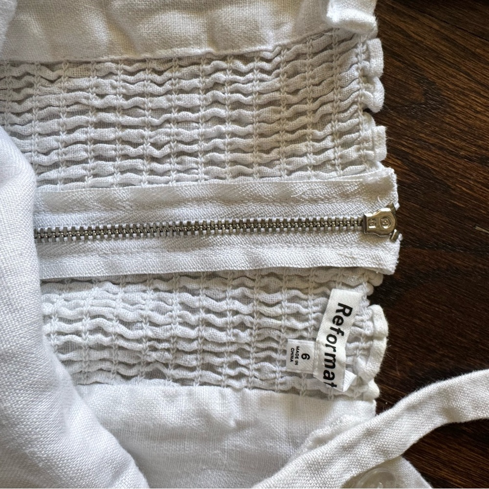 Reformation white linen cropped tank top - Picture 3 of 5